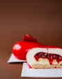 Купить Пирожное Клубничный пломбир c доставкой от Пекарни Дражина
