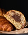 Купить Круассан с шоколадной начинкой c доставкой от Пекарни Дражина