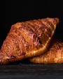 Купить Круассан с малиной c доставкой от Пекарни Дражина
